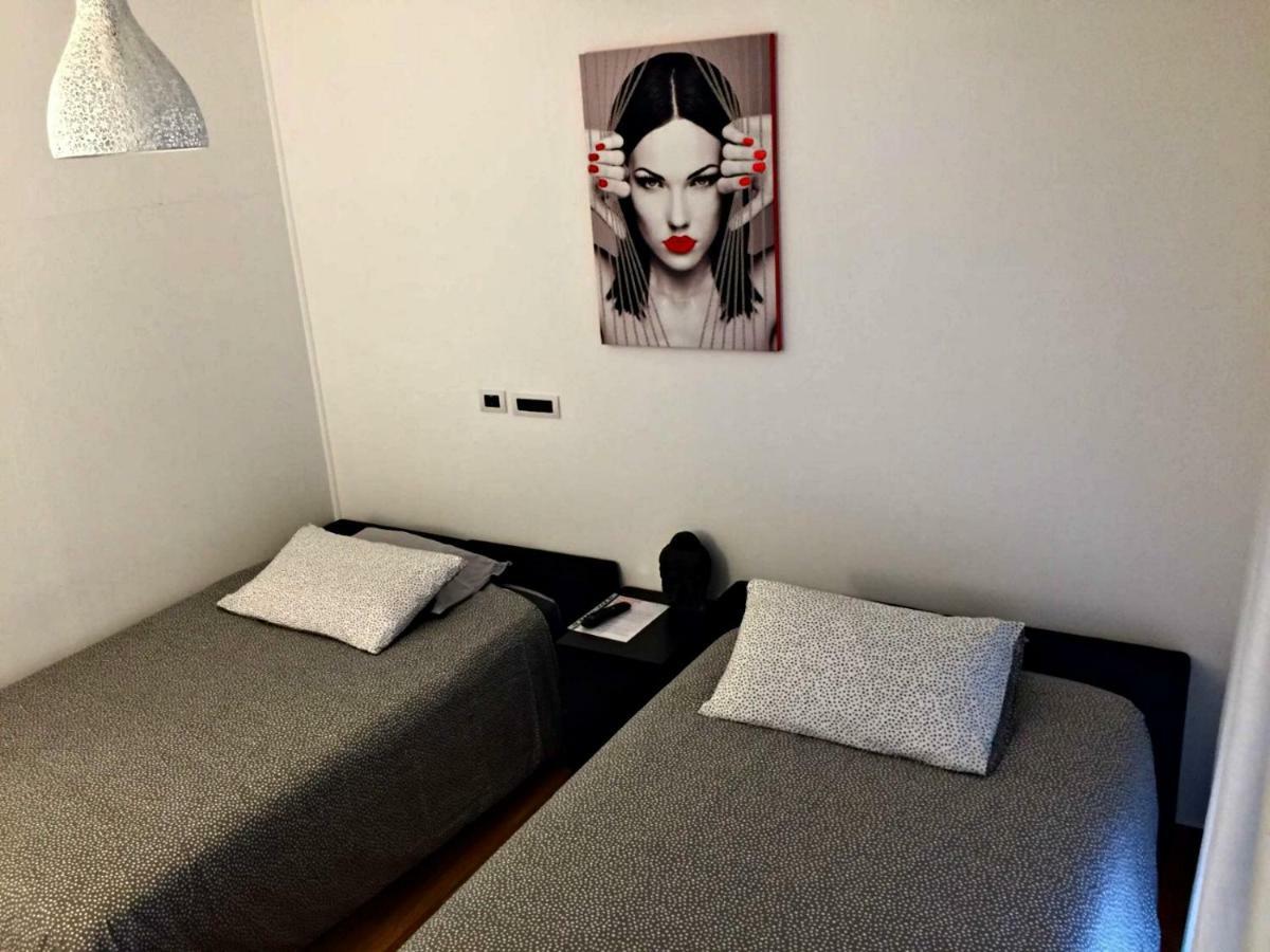 Fashion Guest House Rome Exterior photo